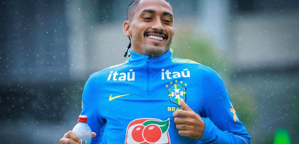 Raphinha Takes Over Brazil’s Number 10 Shirt Ahead of Friendlies vs Australia and India
