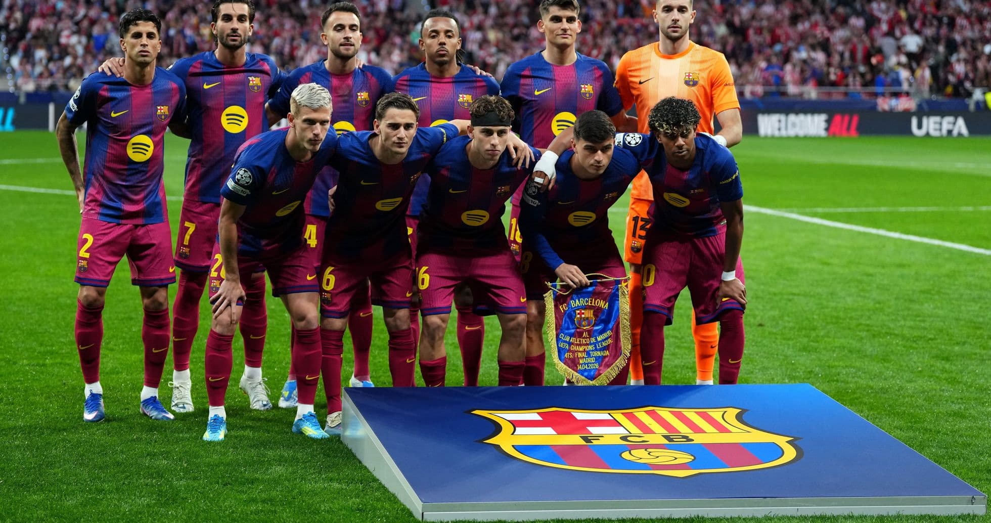 Barcelona Defender Faces Crucial Choice as Tottenham Offers €65 Million