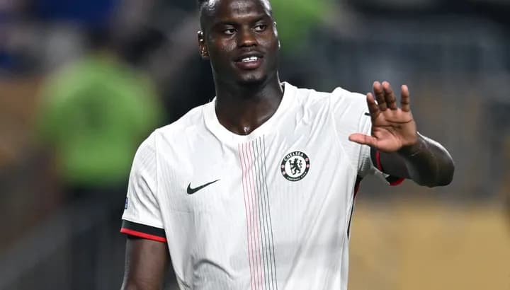 Napoli Shows Interest in Chelsea Defender Benoit Badiashile