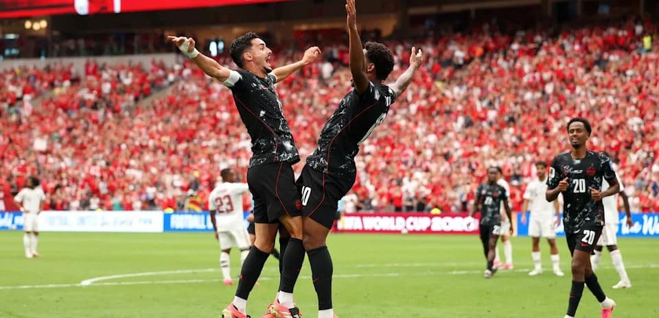 Canada's First World Cup Victory: A Dominant 6-0 Win Over Qatar Sets Stage for Knockout Round