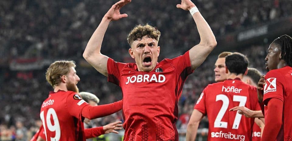 Has Jürgen Klopp Found a Solution for Germany’s Right-Back Dilemma in Philipp Treu?