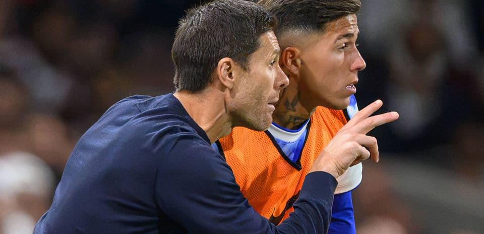 Xabi Alonso Comments on Potential Transfers as Enzo Fernandez Nears Record Move to Man City