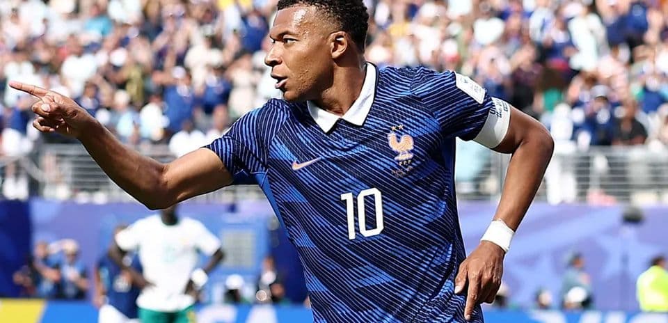 Kylian Mbappe Surpasses Ronaldo’s World Cup Record with Two Goals in France's Dominant Win Over Sweden