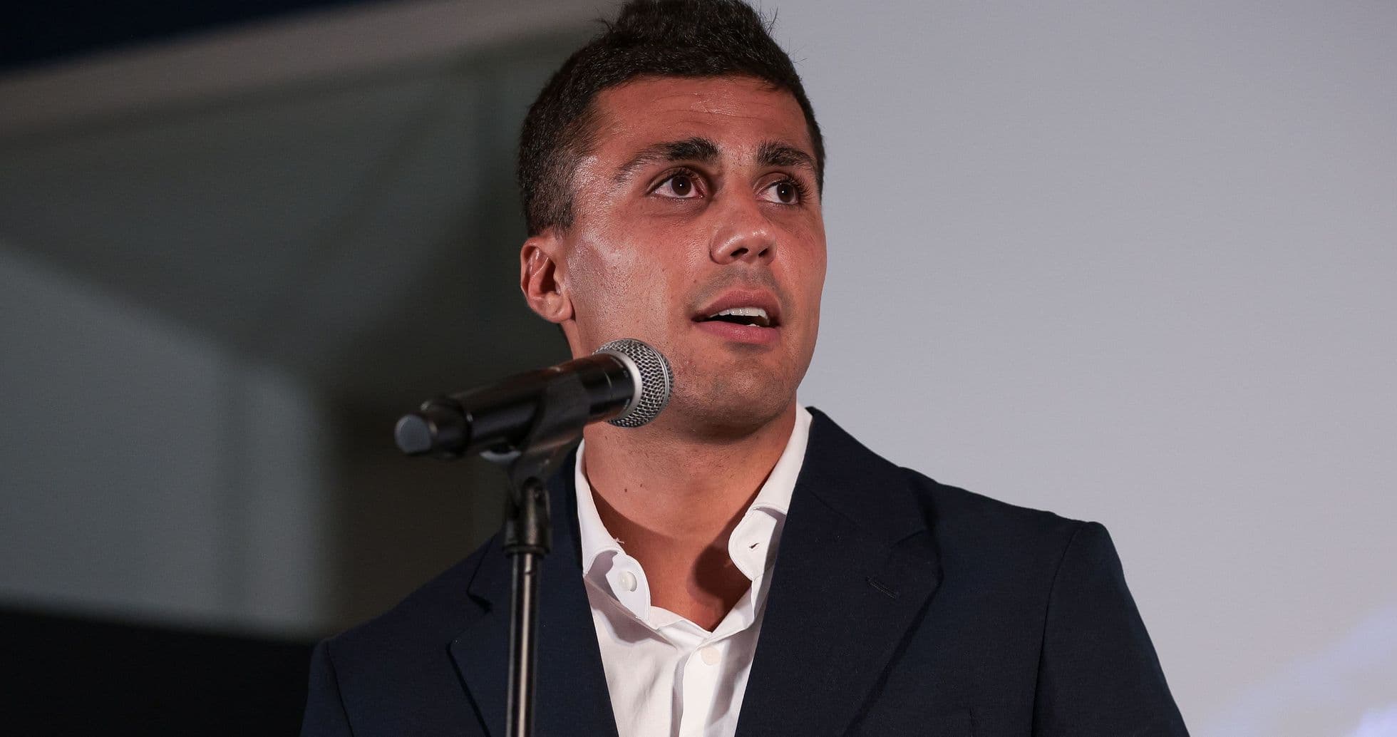 Rodri Explains Why He Chose Barcelona Over Real Madrid
