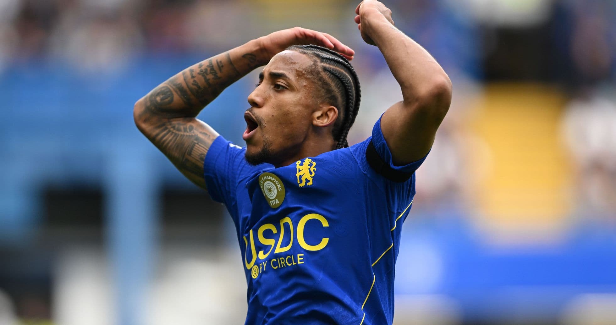 Joao Pedro Faces Criticism After Celebrating Against Brighton, Defends His Actions