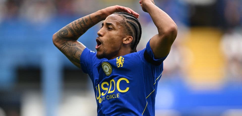 Joao Pedro Faces Criticism After Celebrating Against Brighton, Defends His Actions