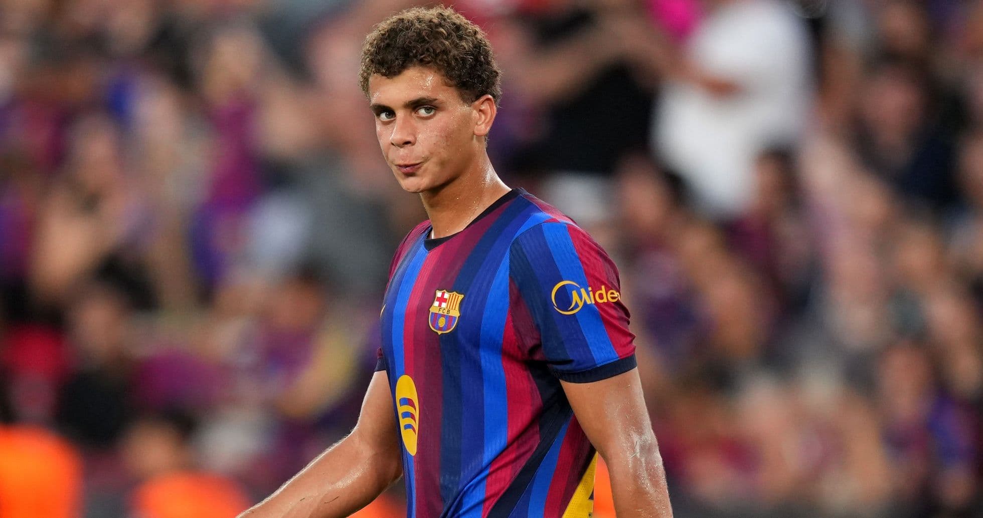 Barcelona Registers Egyptian Forward Hamza Abdelkarim in First-Team Squad After Strong Pre-Season