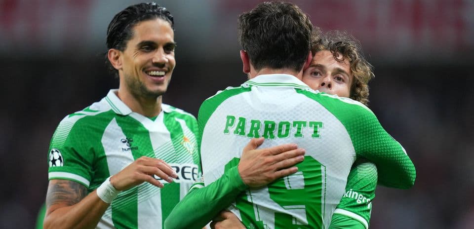 Troy Parrott Leads Real Betis Comeback as Ethan Mbappe Sent Off in Lille Thriller