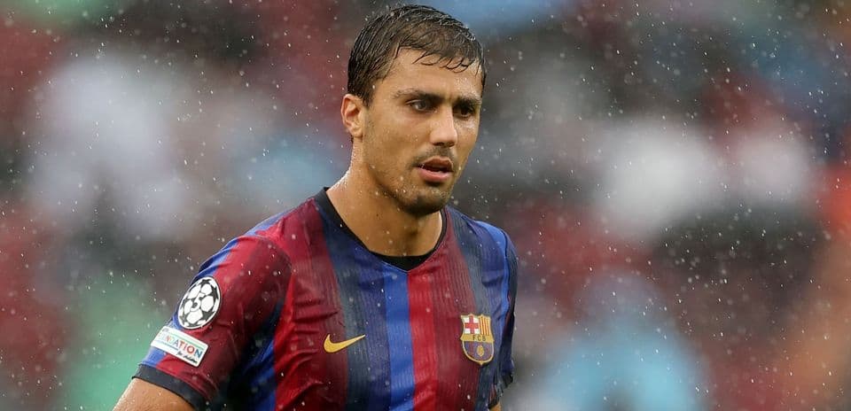 Barcelona's Rodri Apologizes to Valencia After Controversial Comment During 5-0 Win