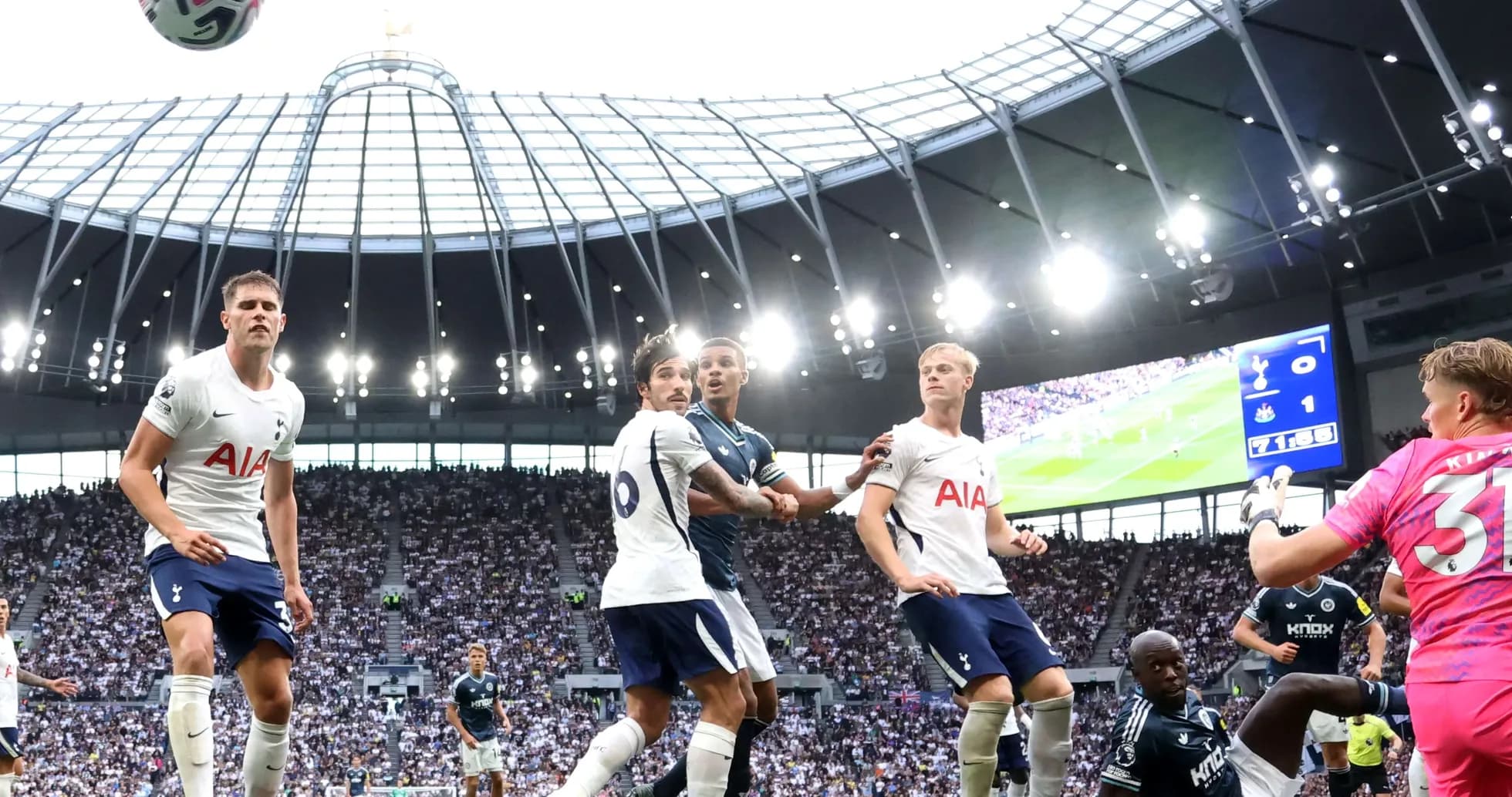 Players reacting during Tottenham vs Newcastle match Players reacting during Tottenham vs Newcastle match