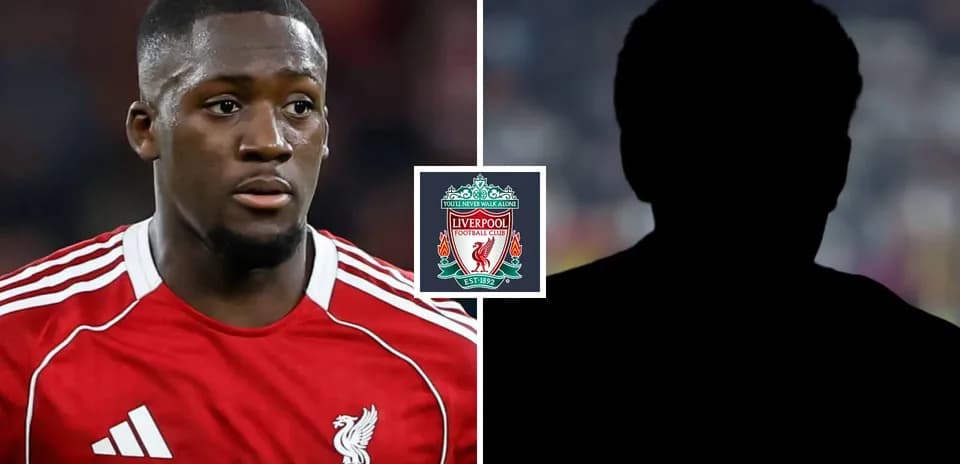 Player in Liverpool kit with club logo displayed Player in Liverpool kit with club logo displayed