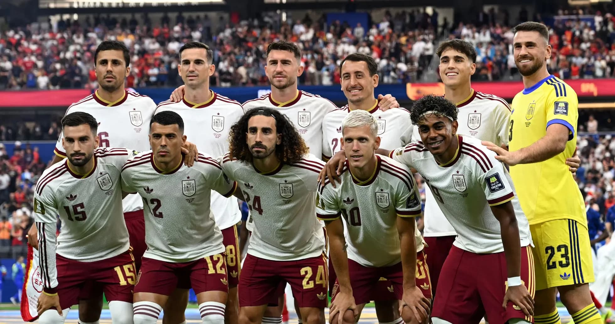 Spain national football team posing before a match Spain national football team posing before a match