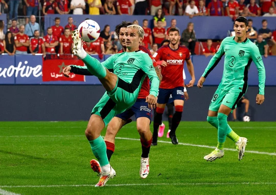 Antoine Griezmann kicking the ball during match Antoine Griezmann kicking the ball during match
