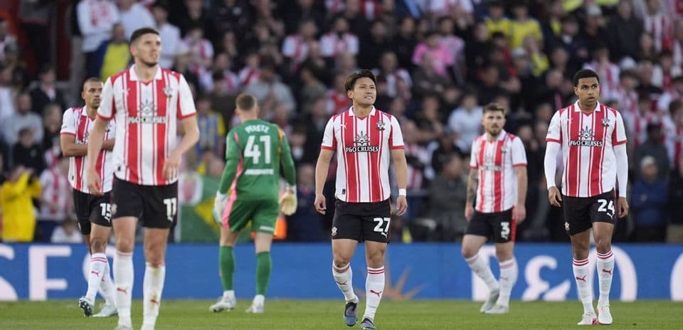 Southampton players walking off the pitch after match Southampton players walking off the pitch after match