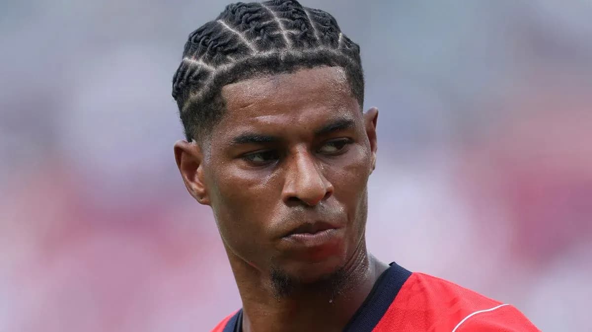 Player with braided hairstyle during match Player with braided hairstyle during match