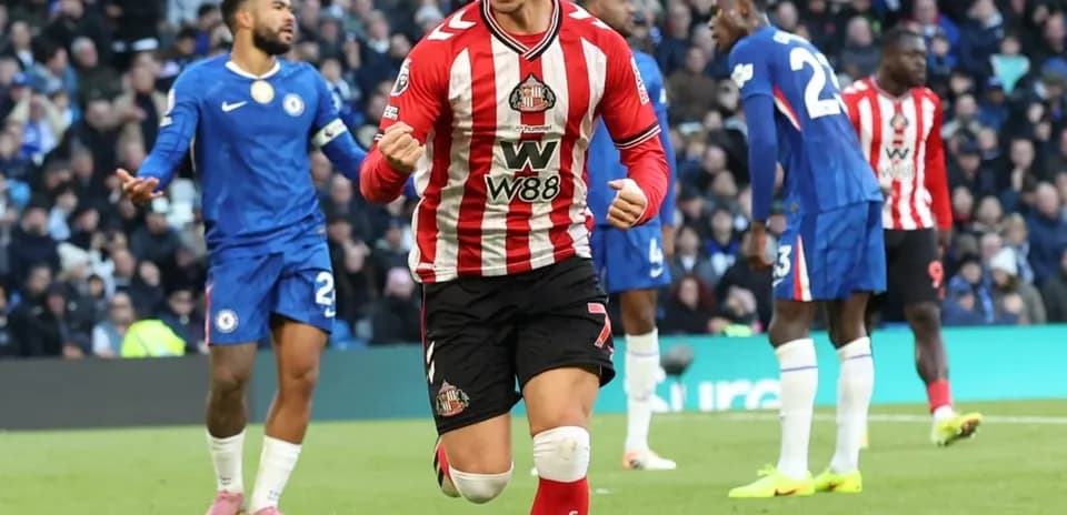 Sunderland player celebrating a goal against Chelsea Sunderland player celebrating a goal against Chelsea