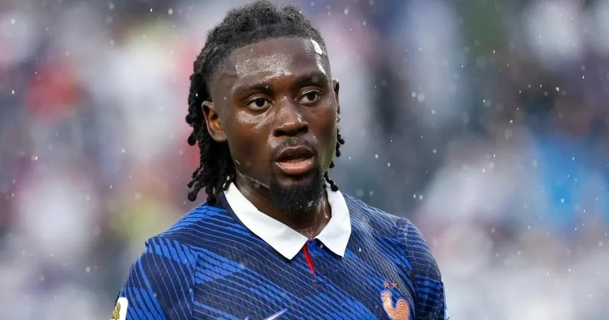 Player wearing France kit during rainy match Player wearing France kit during rainy match