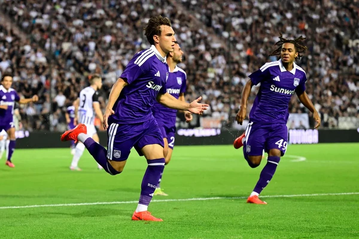 Anderlecht players celebrating a goal Anderlecht players celebrating a goal