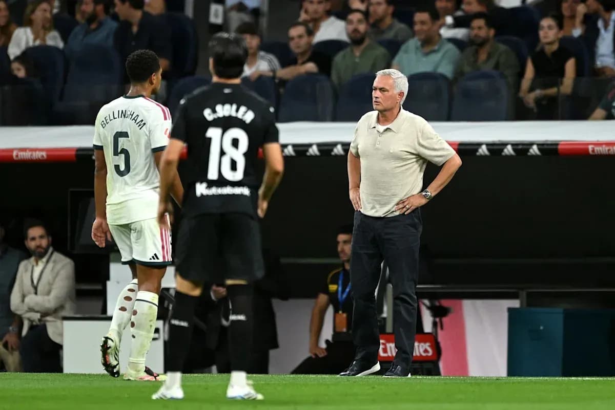 Jude Bellingham and José Mourinho during match Jude Bellingham and José Mourinho during match