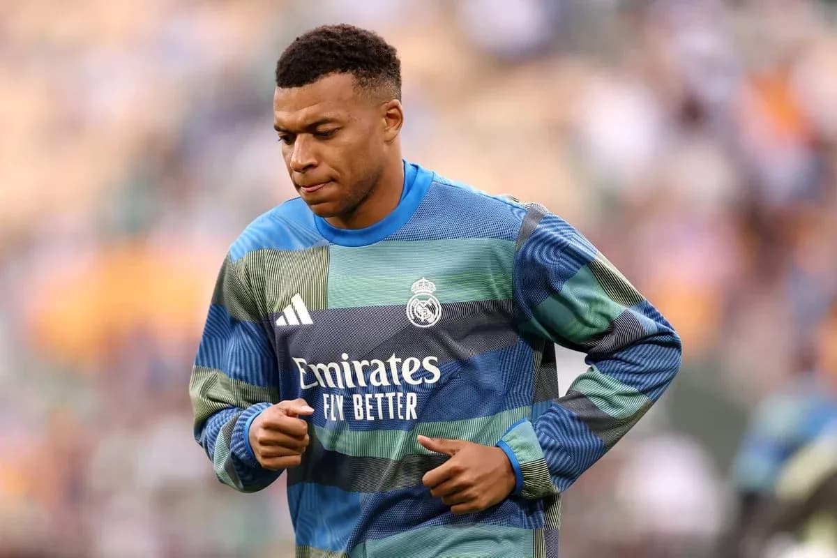 Player warming up in Real Madrid training gear Player warming up in Real Madrid training gear