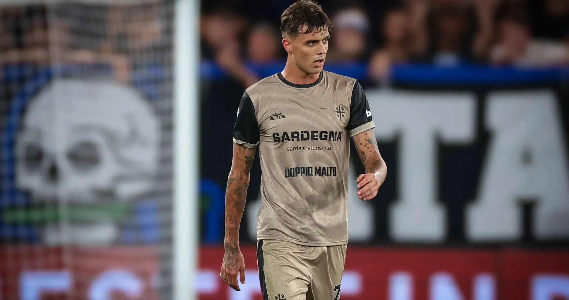 Player walking on the field in match uniform Player walking on the field in match uniform