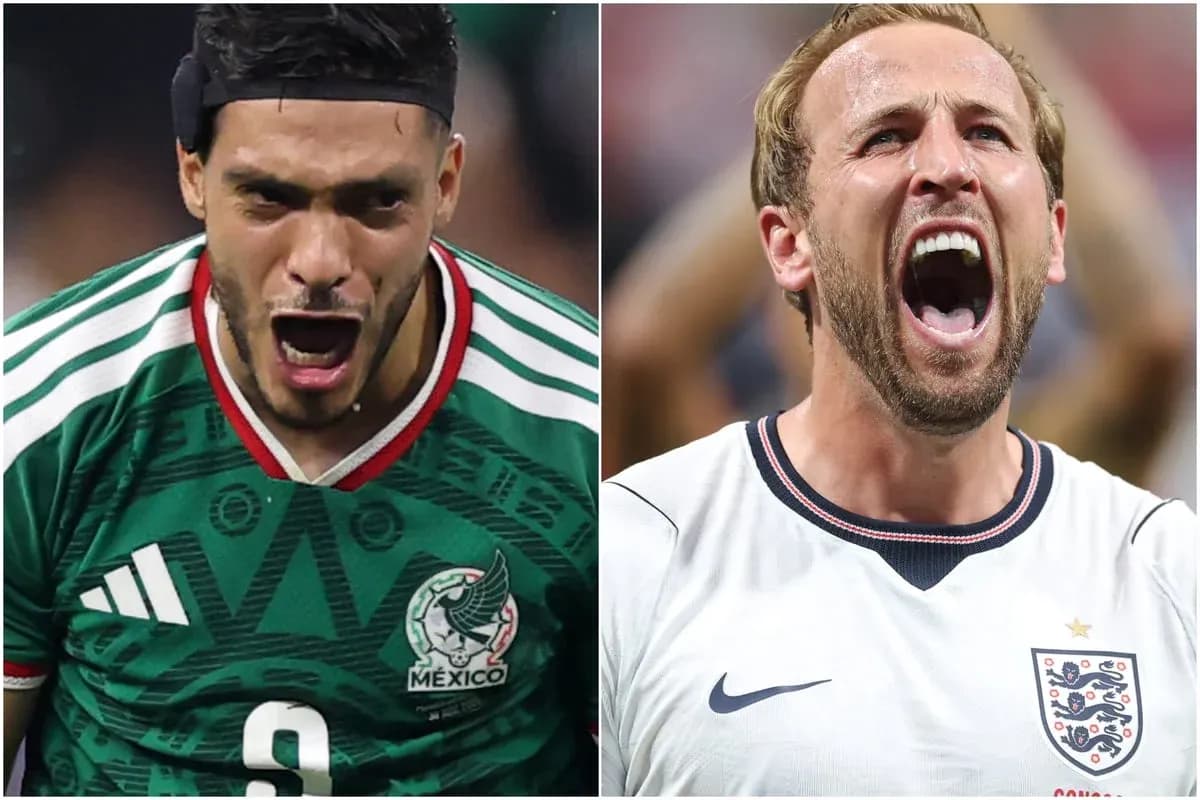 Mexico and England players celebrating during match Mexico and England players celebrating during match