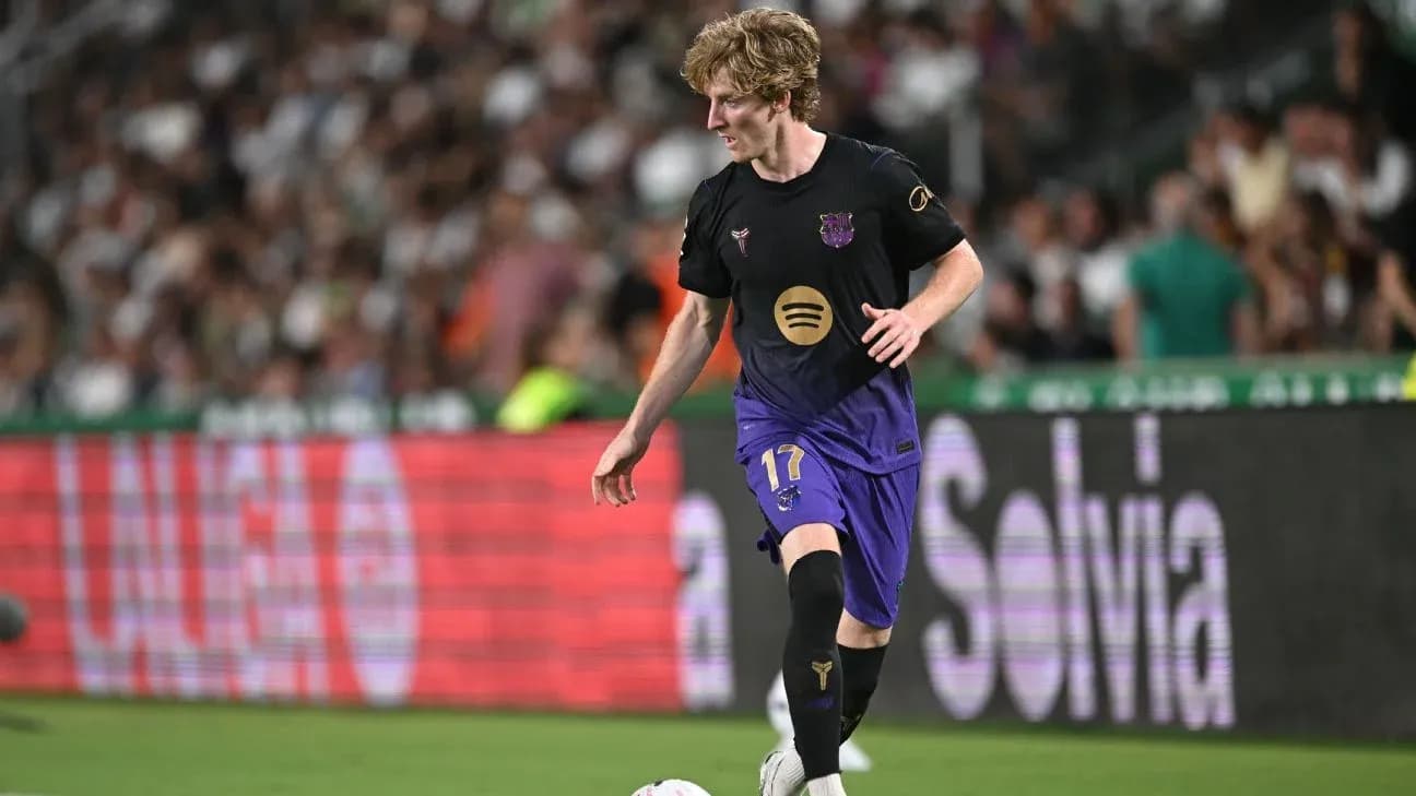 Player in Barcelona kit running with the ball Player in Barcelona kit running with the ball