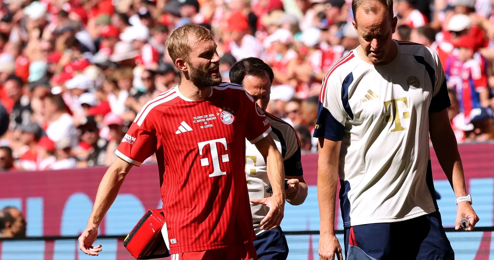 Bayern Munich players exiting the field during match Bayern Munich players exiting the field during match