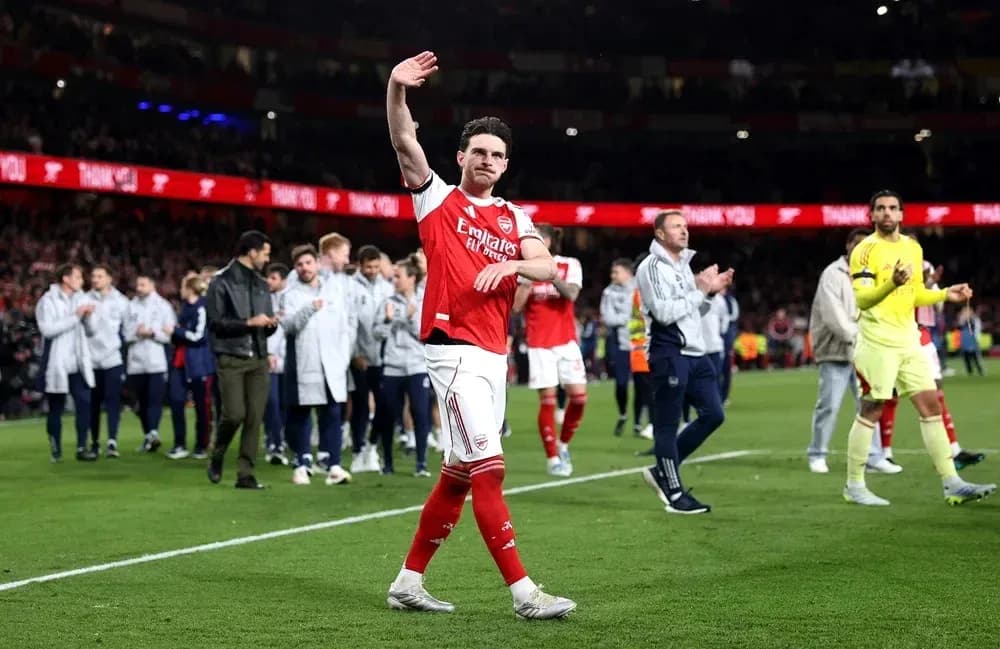 Player waving to fans after the match at Emirates Stadium Player waving to fans after the match at Emirates Stadium