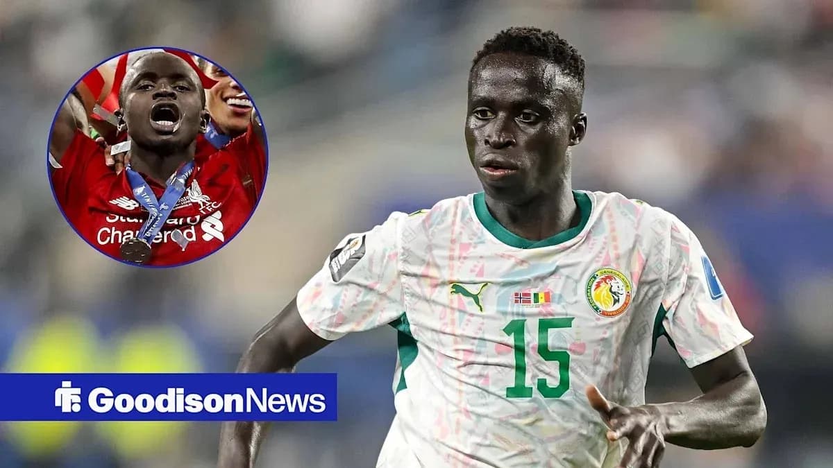 Player wearing Senegal jersey during match action Player wearing Senegal jersey during match action