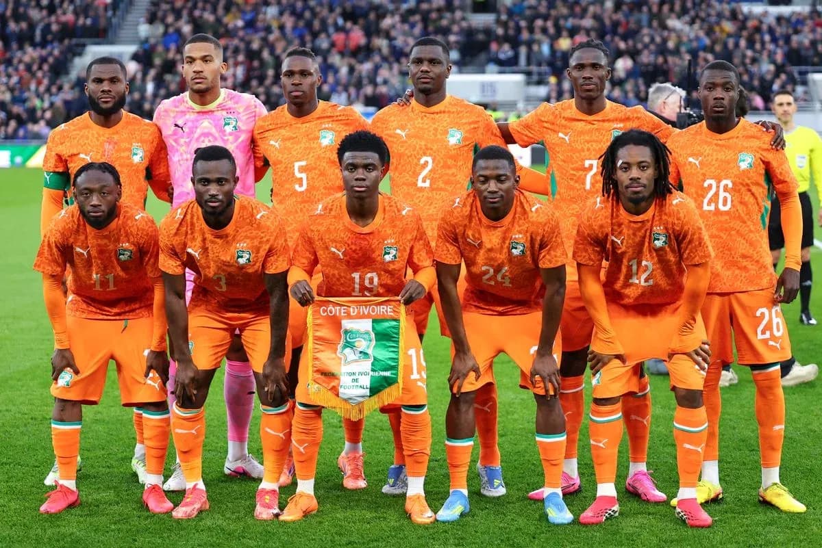 Ivory Coast national team posing for photo Ivory Coast national team posing for photo