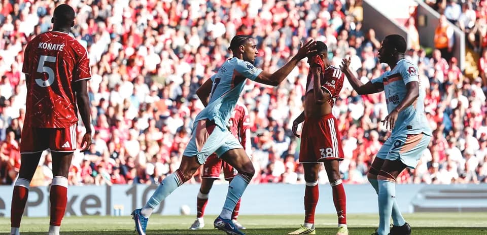 Players interacting during Liverpool vs Brentford match Players interacting during Liverpool vs Brentford match