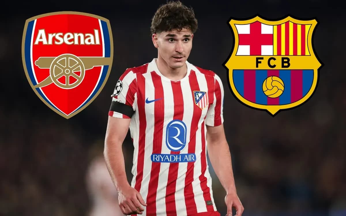 Player in Atlético Madrid kit with club logos Player in Atlético Madrid kit with club logos