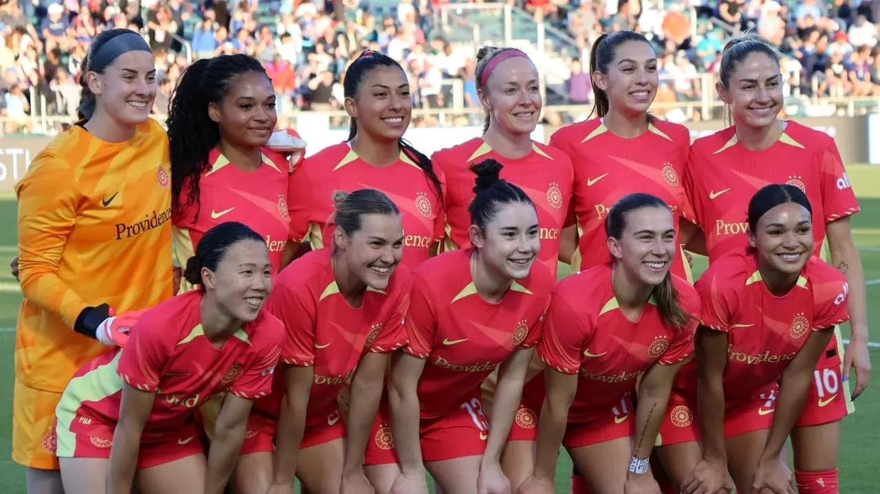 Portland Thorns women's team group photo Portland Thorns women's team group photo