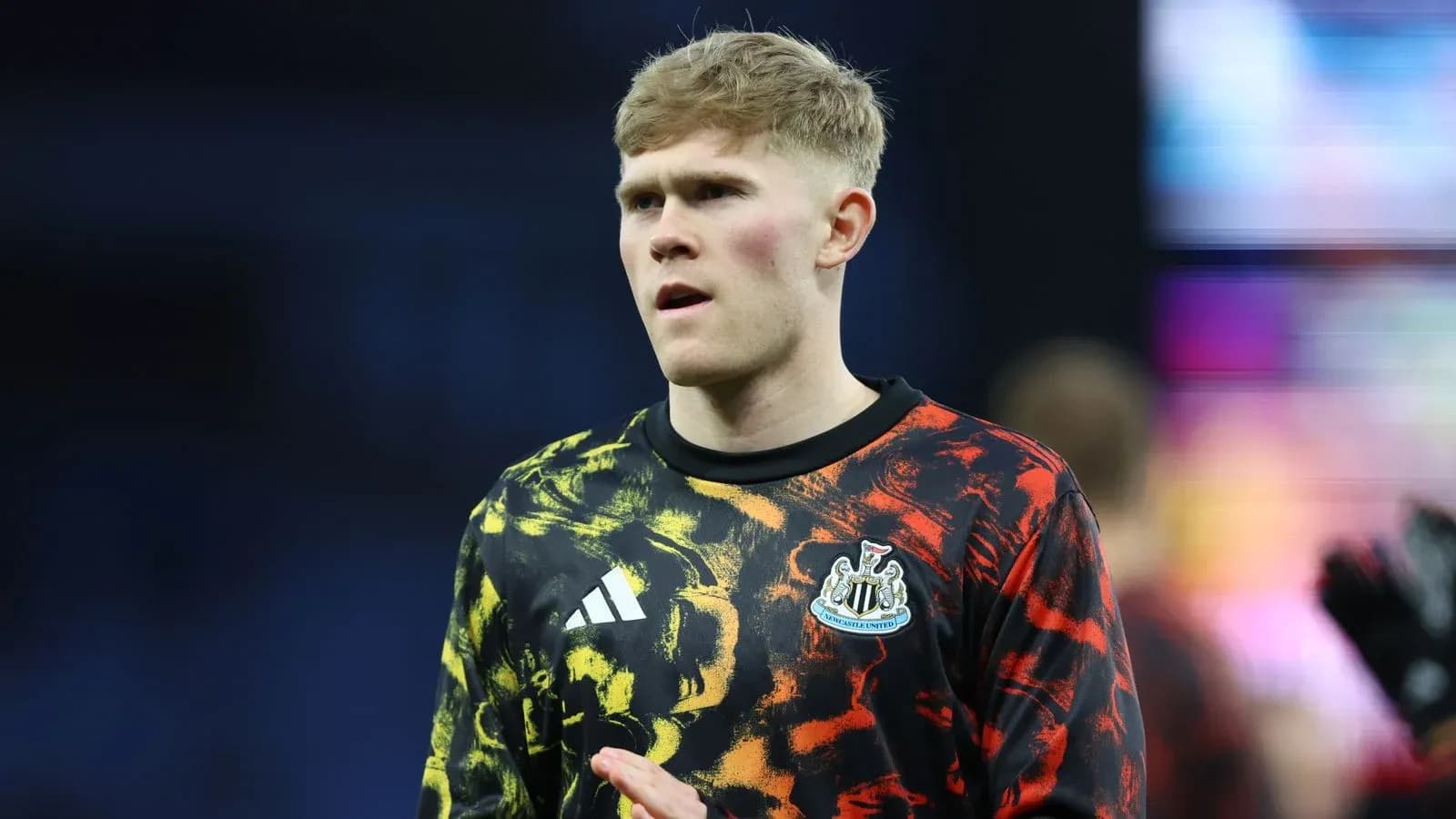 Goalkeeper warming up in Newcastle United kit Goalkeeper warming up in Newcastle United kit