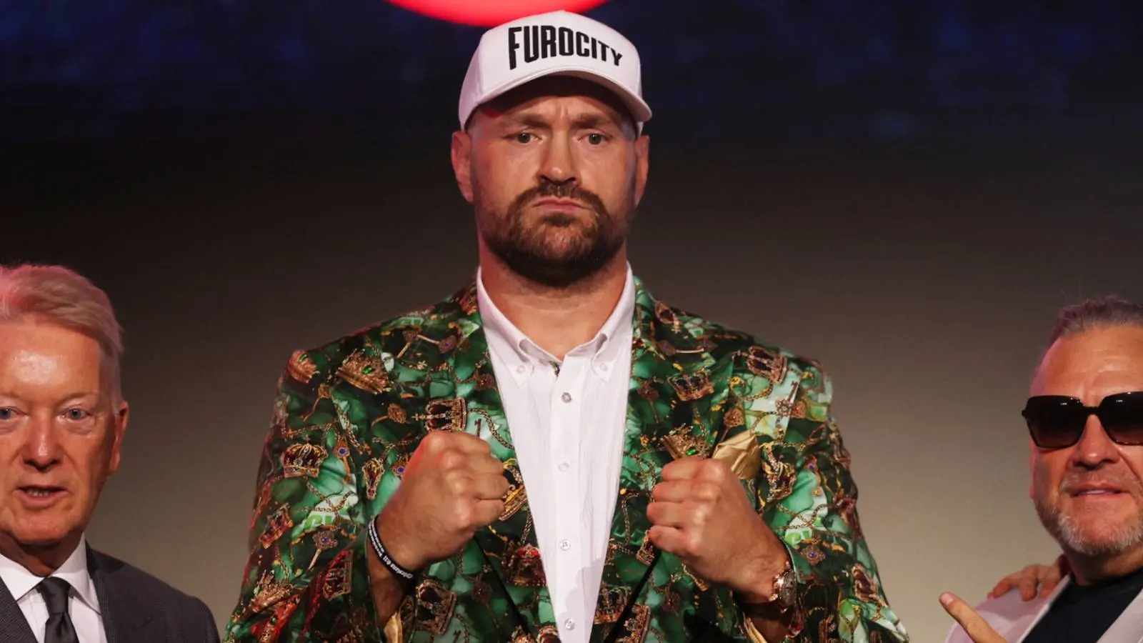 Tyson Fury Plans to Invite Donald Trump for Anthony Joshua Fight Tyson Fury Plans to Invite Donald Trump for Anthony Joshua Fight