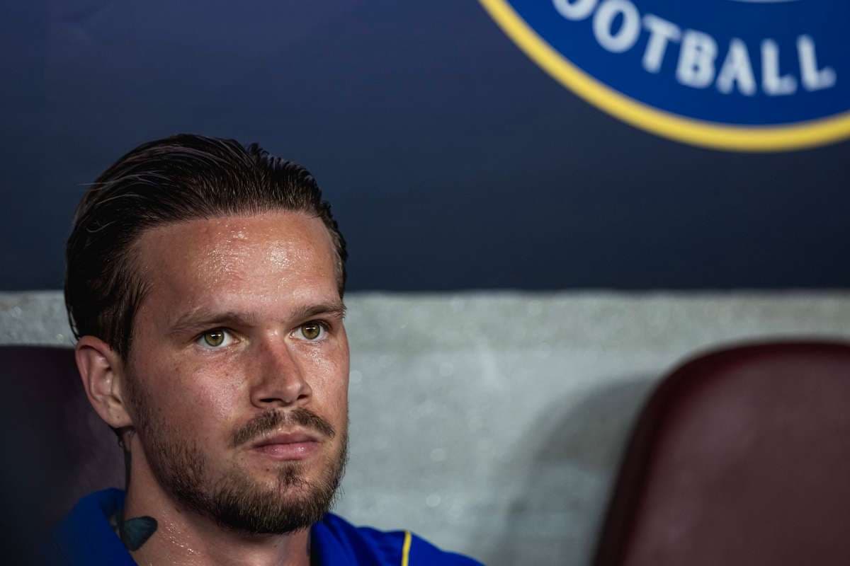 Mykhailo Mudryk Poised for Tottenham Loan Move from Chelsea Mykhailo Mudryk Poised for Tottenham Loan Move from Chelsea