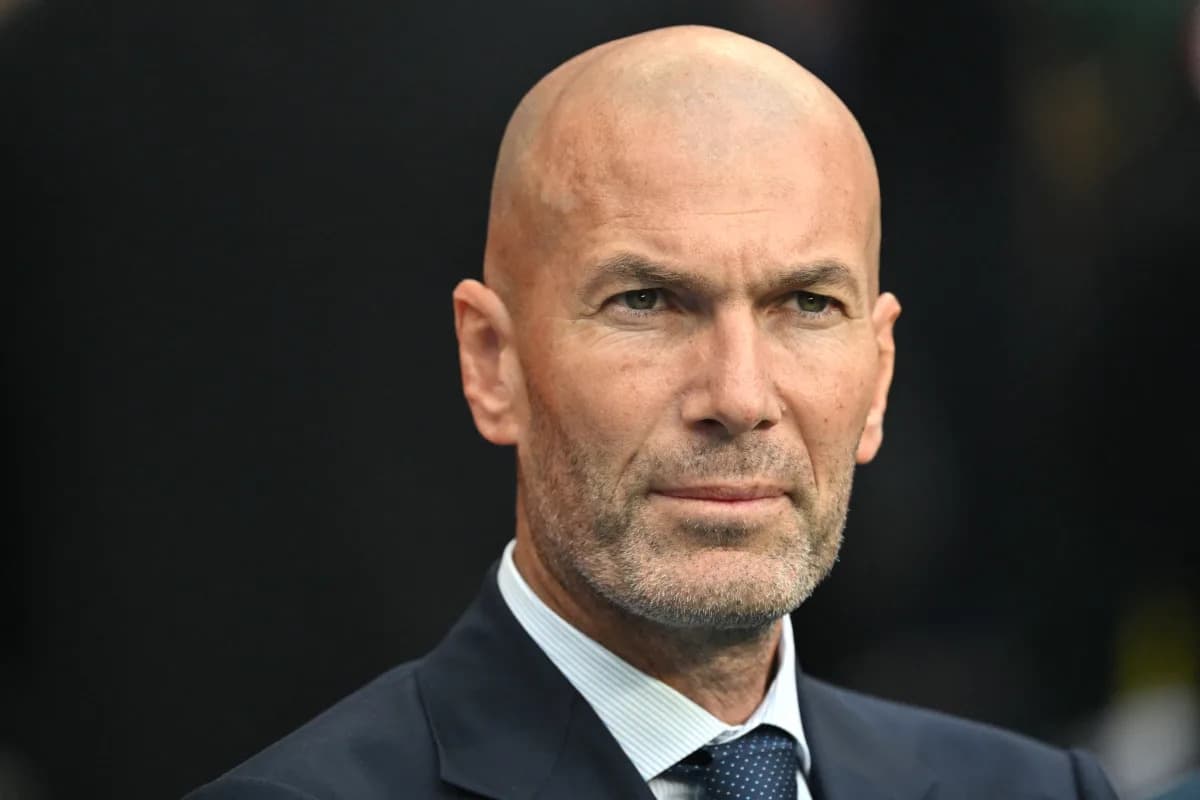 Zinédine Zidane Set to Be Named France National Team Manager on July 28 Zinédine Zidane Set to Be Named France National Team Manager on July 28