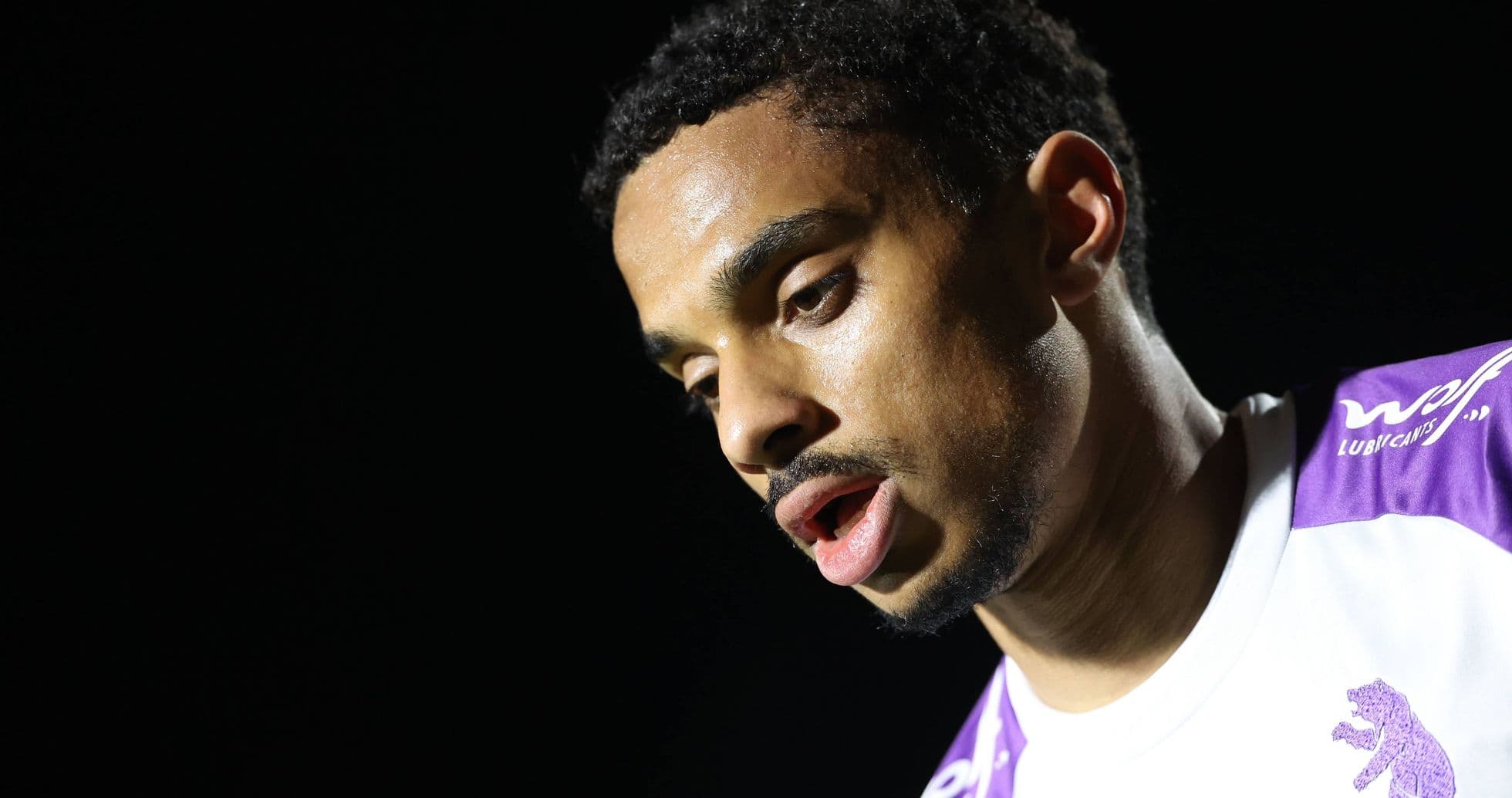 Colin Dagba's Unexpected Move to Serie B Side Carrarese After Leaving Belgium Colin Dagba's Unexpected Move to Serie B Side Carrarese After Leaving Belgium